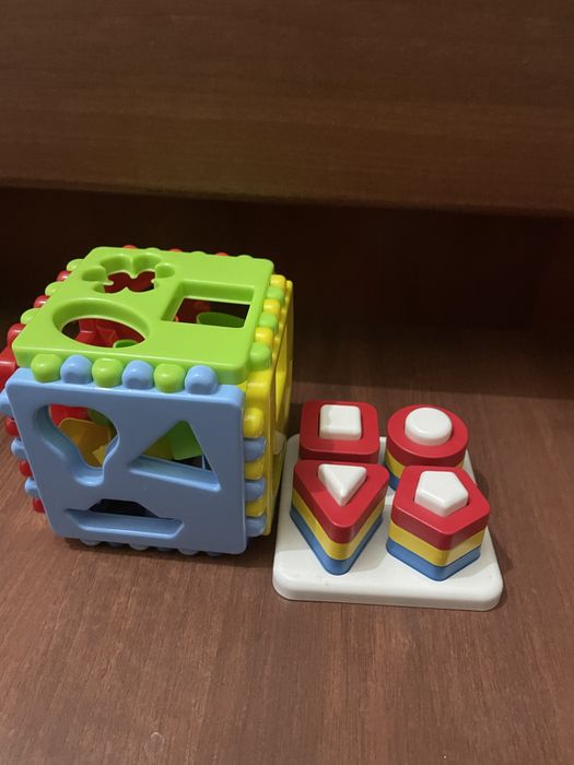 Продам игрушки сортеры плакат обучающий