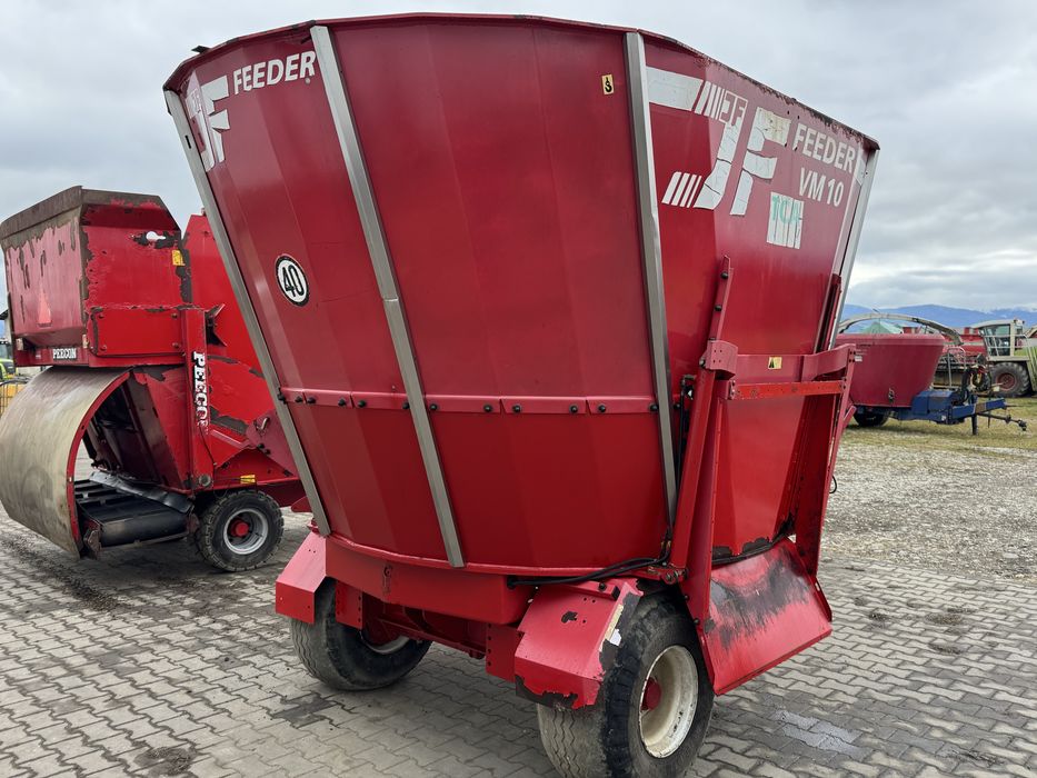 Remorca tehnologică /furajeră /Siloking/ Stoll 10 m3