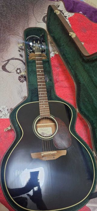 Продам акустическую гитару Takamine EF241S