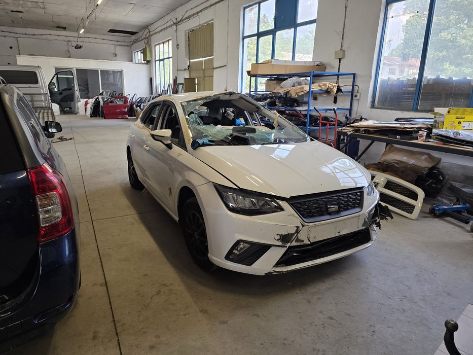 Seat Ibiza FR 1.0 tsi facelift 2025 НА ЧАСТИ