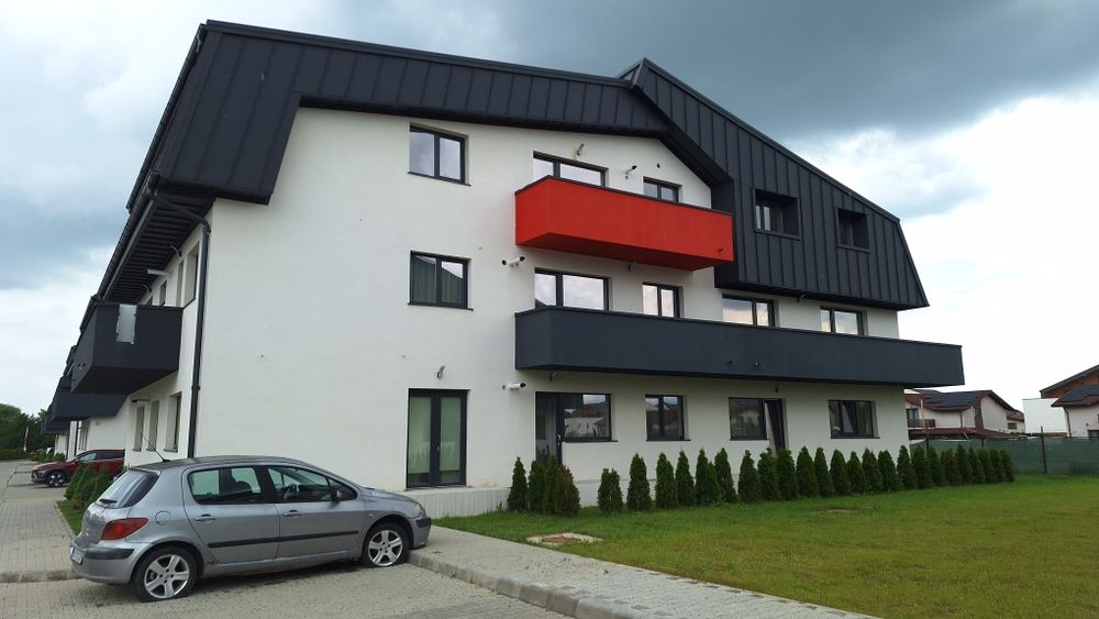 Garsonieră modernă la etajul 1 cu balcon | Mobilată și utilată complet | Zonă rezidențială