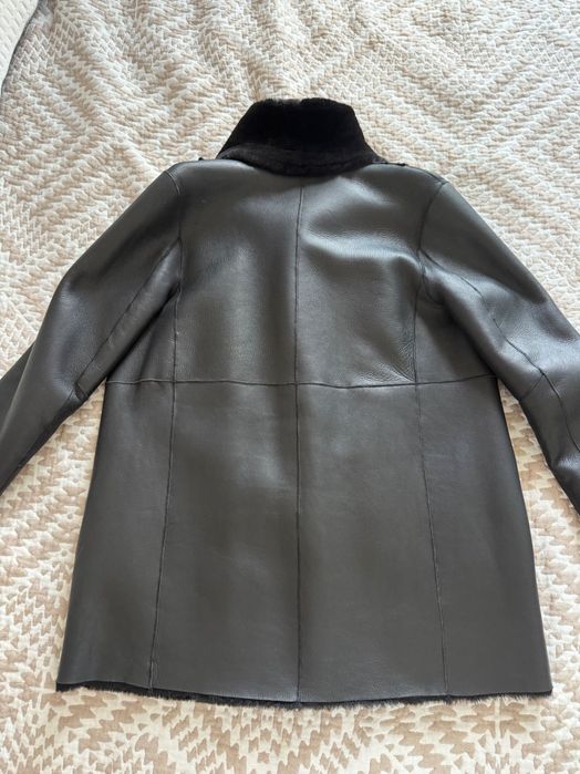 Продам зимнюю дубленку