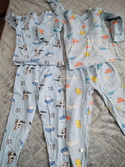 Отдам вещи на мальчика