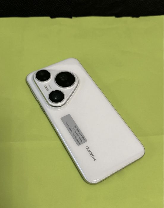 ЧИСТО НОВ 512GB Huawei Pura 80 Pro Yettel Гаранция до 2028 г. White