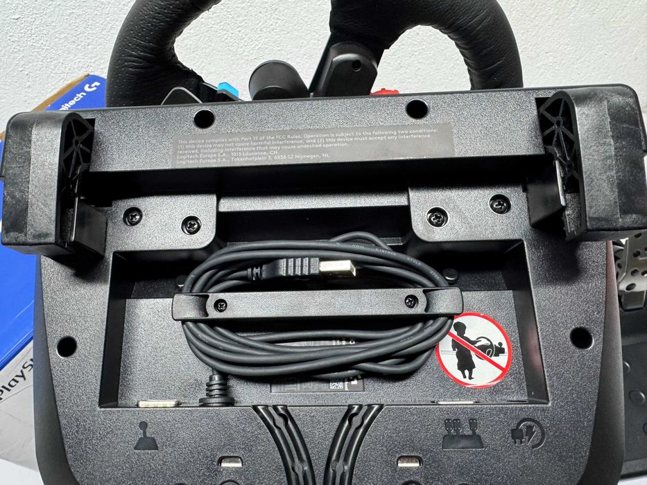 Волан - Logitech G29 Driving Force