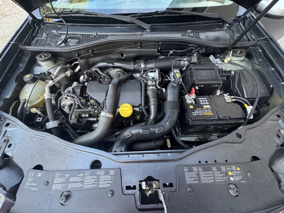 Dacia Duster 2013 luna 12.