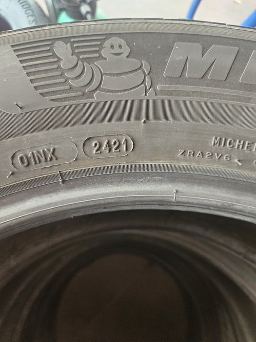 Гуми 225/60/18 2бр.