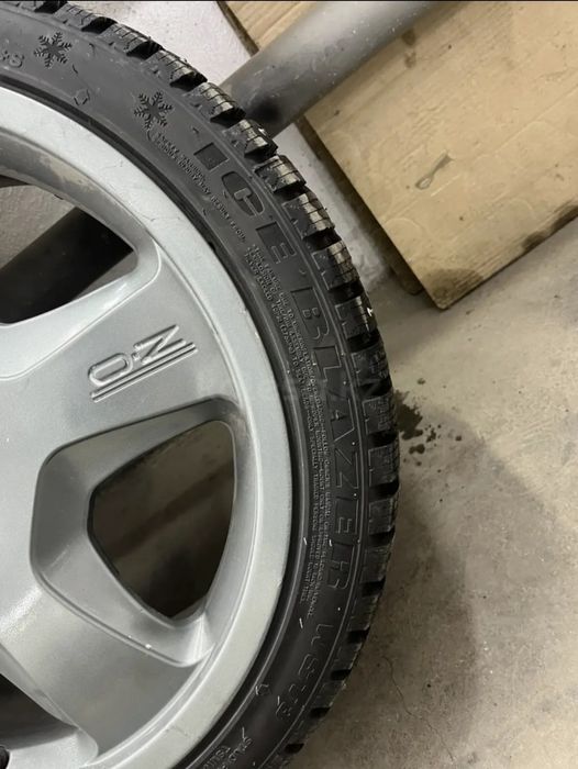 Зимняя резина 225/40 R18