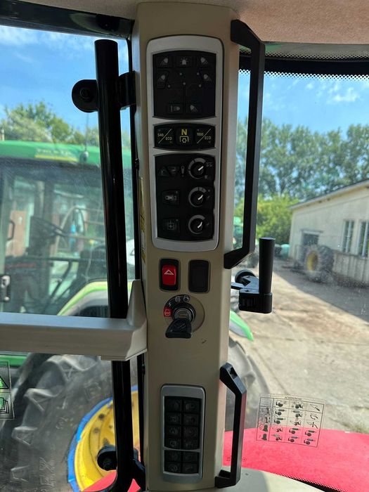 Tractor Massey Ferguson