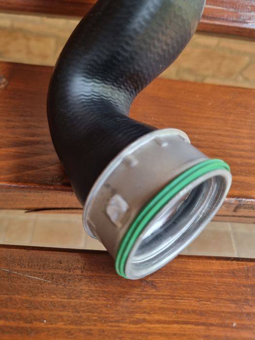 Furtun turbo intercooler 1.9 TDI AVF AWX Passat B5.5 Superb 3B0145828