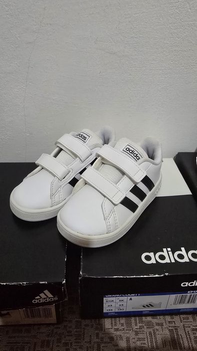 Adidas Grand  23