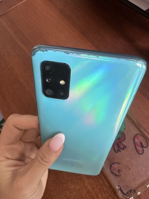 Продам Самсунг А51