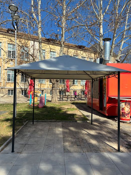 Голяма шатра 3×3 м – здрава метална конструкция, градинска / търговска