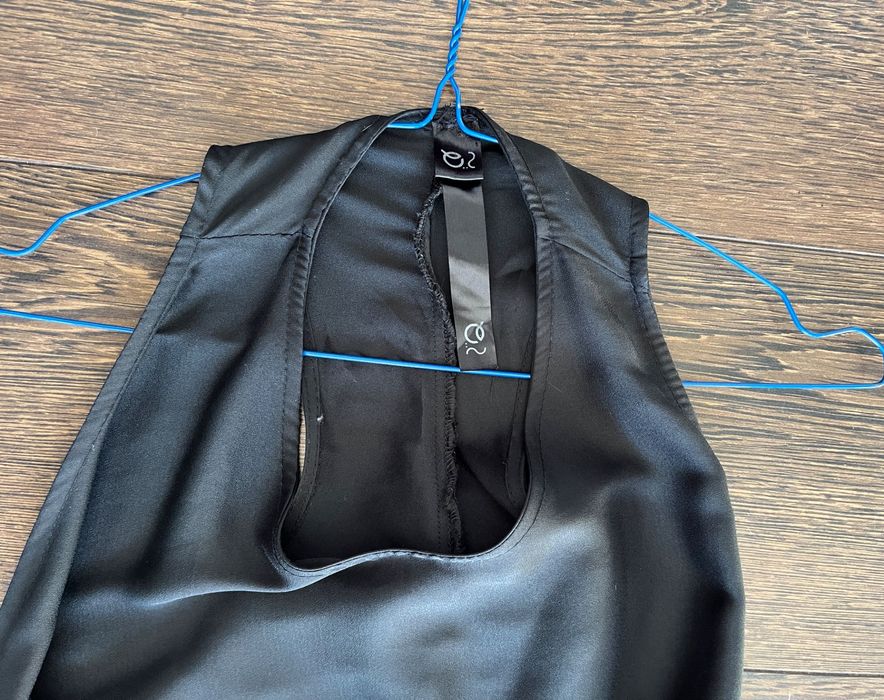 Rochie designer EVIS asimetrica, despicatura laterala