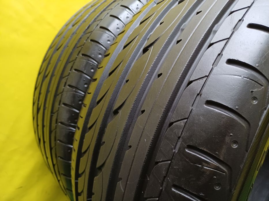 Шины 245/50 RF18 Yokohama пара.