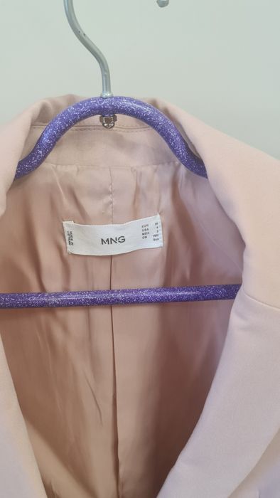 Продам костюм Mango