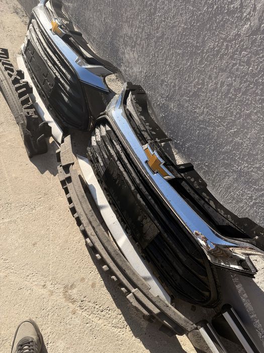 Продам решетки и юбку от tracker 2 premier