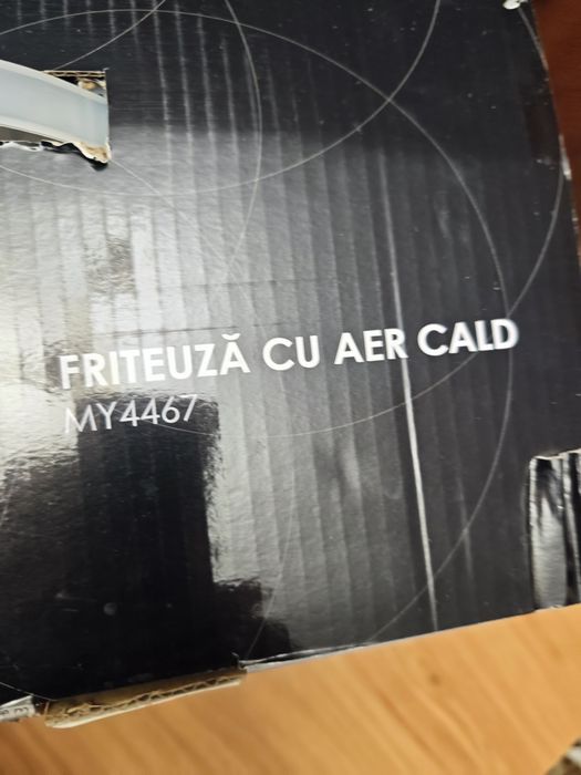 Vând. Air fryer Myria