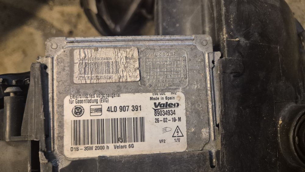 Оригинални Ксенонови Фарове за Сеат Леон 1P,Алтеа,Алтеа ХЛ 2005 .2012г