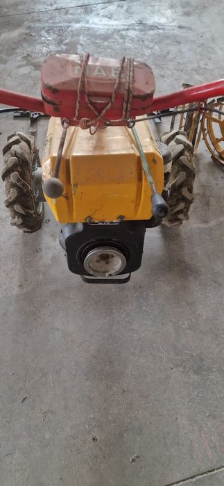 Vând cositoare diesel