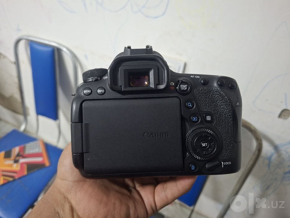 Canon EOS 6D Mark II