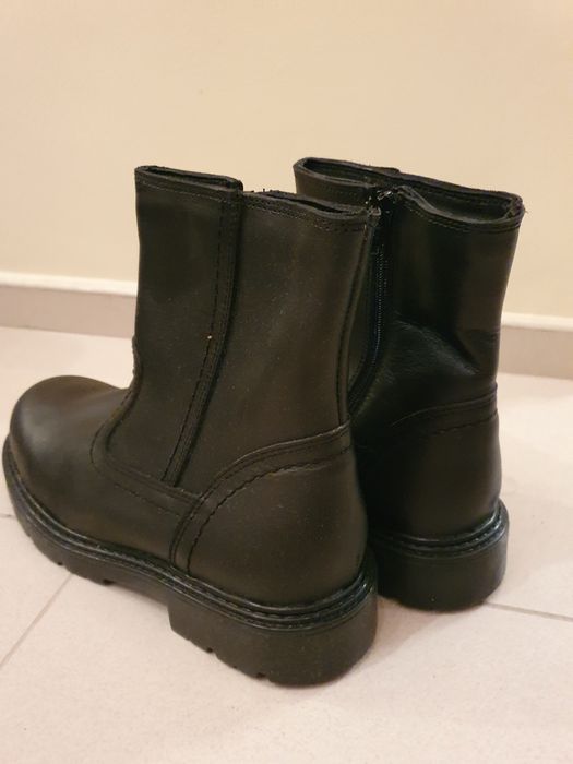 Мъжки обувки от естествена кожа