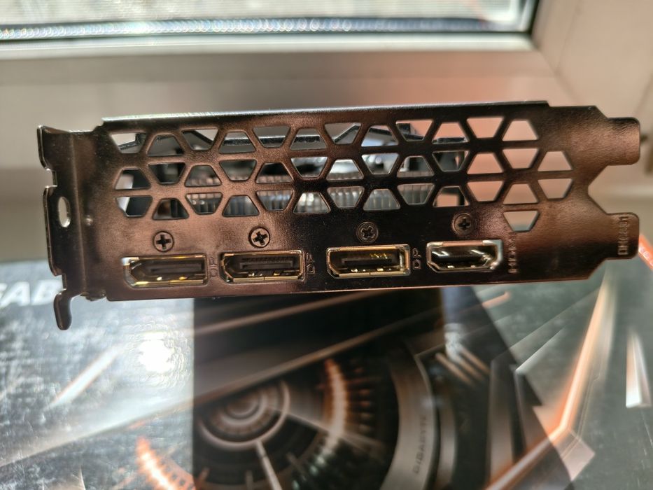 Продам видеокарту AMD RX 580 8 gb
