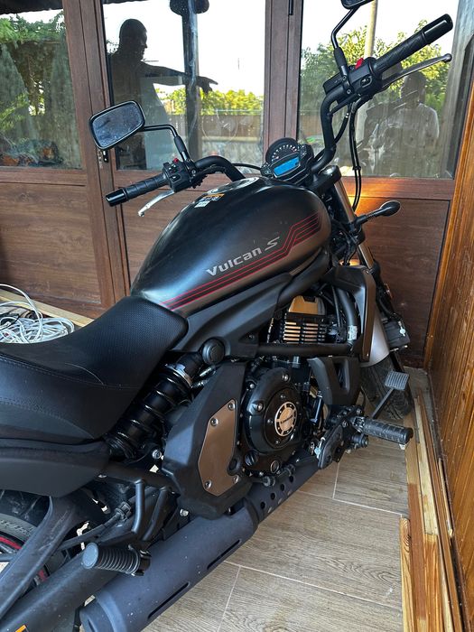 Kawasaki Vulcan S- Cruiser motorcycle само на 1500км