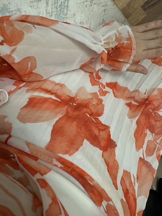 Продам вечерние платья