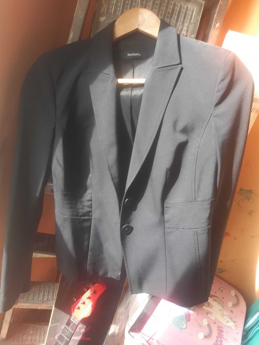 Сако Максико черно