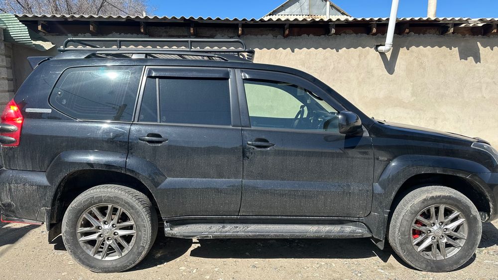 Продам ветровики на Прадо 120