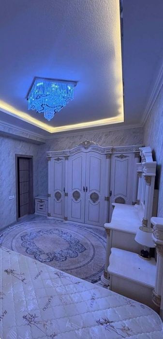 Элегантный Спальный Гарнитур