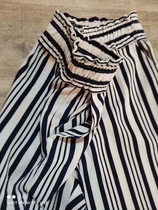 Панталон на Zara