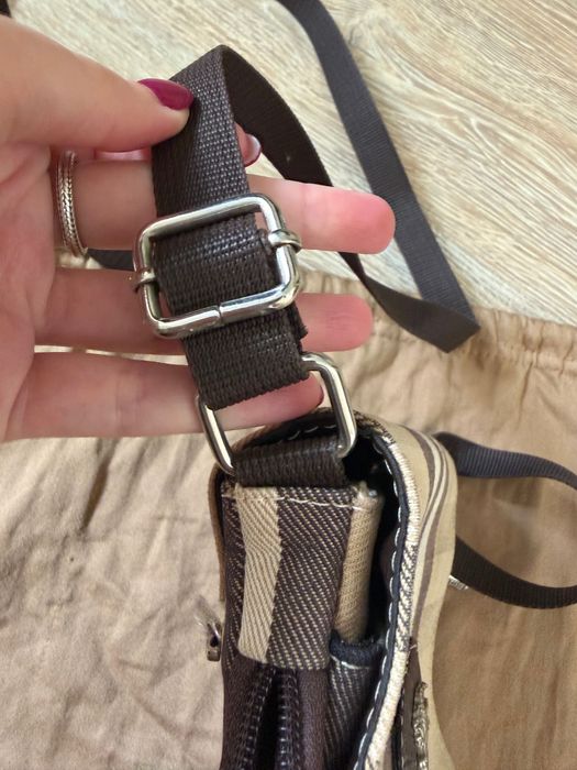 Чанта Burberry чанта