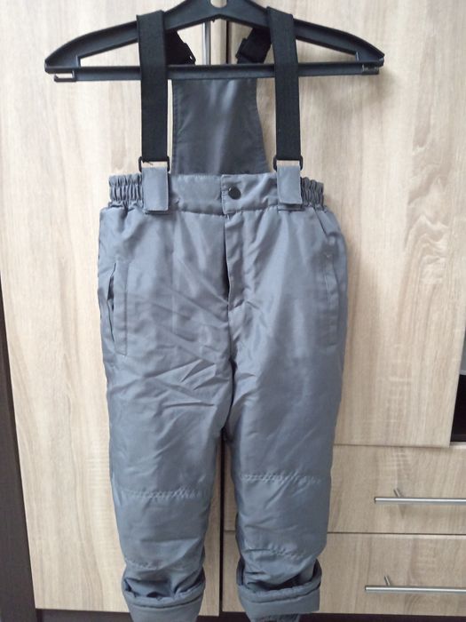 Продам зимний детский костюм