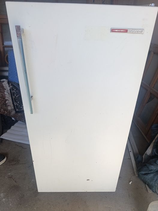 Продается холодильник орск