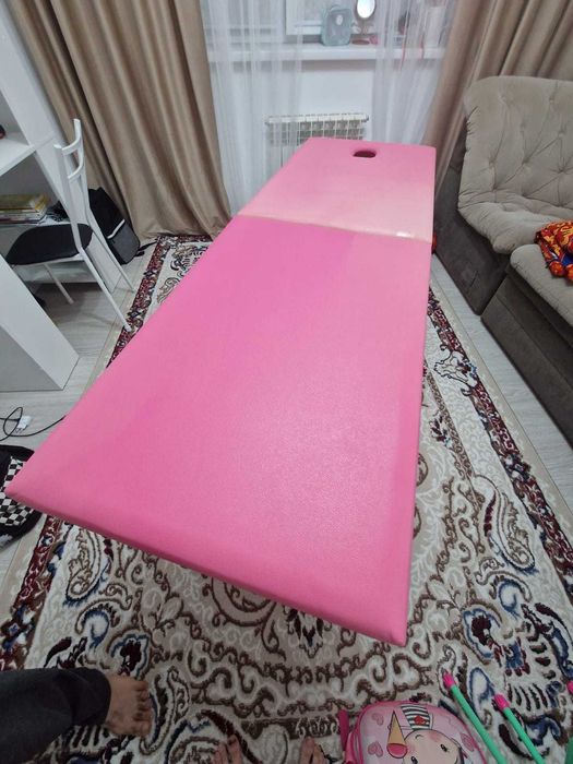 Массажный кушетка