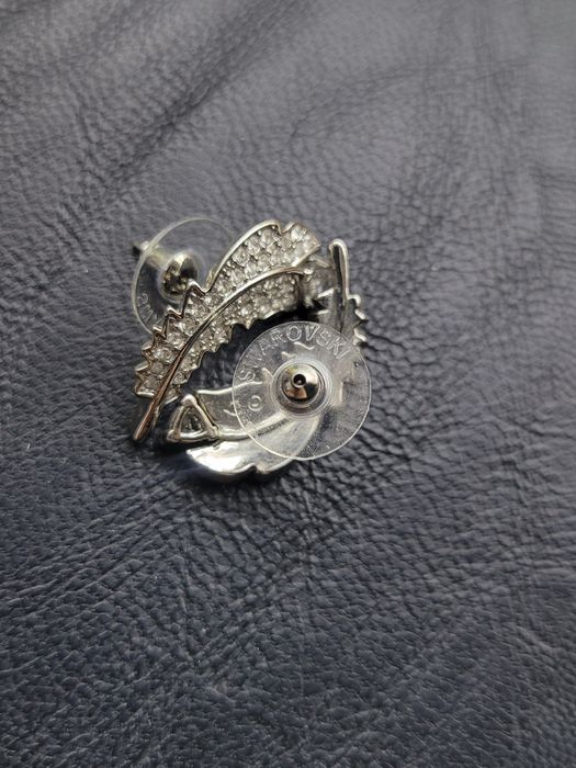 Серьги гвоздики бижутерия swarovski. Оригинал