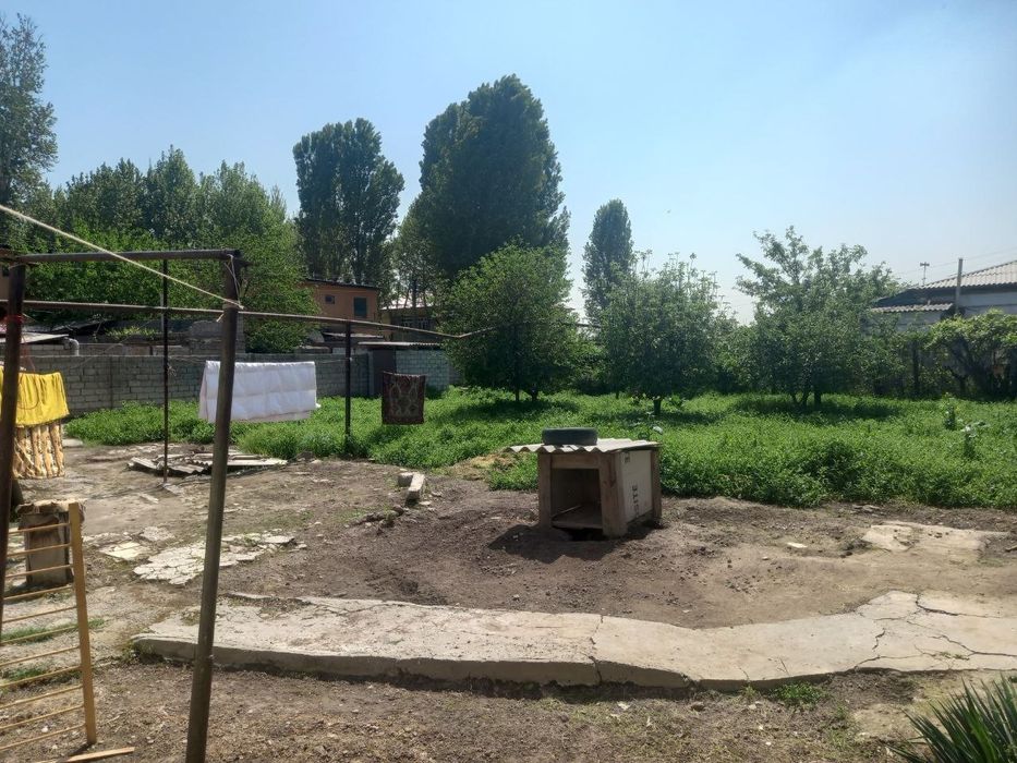 Продаётся участок в юкоричирчиком районе