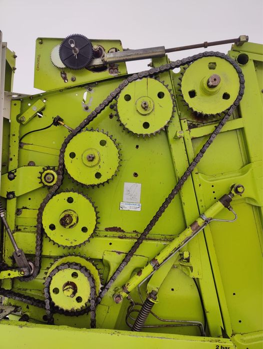 Balotiera/presa balotat/balot rotund 120/120 Claas 46