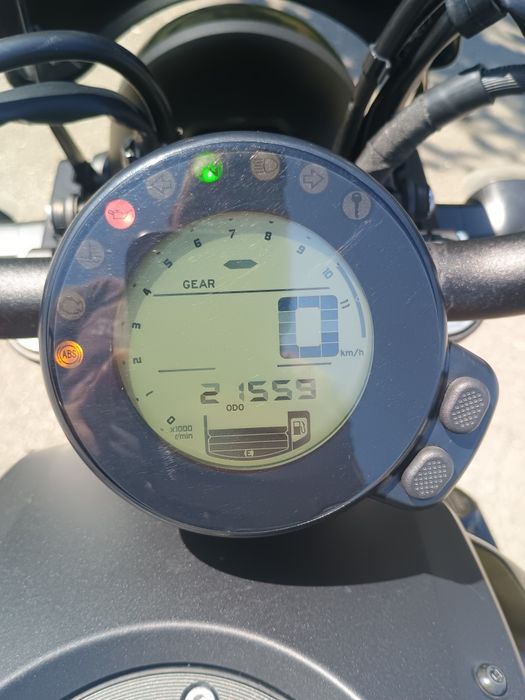 Yamaha xsr 700 inmatriculat recent.