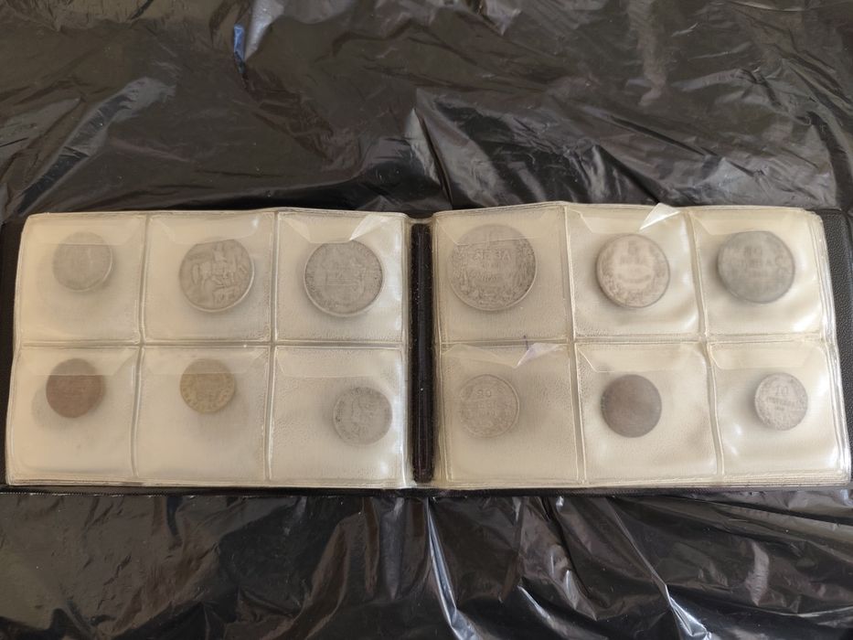 Много запазен Класьор