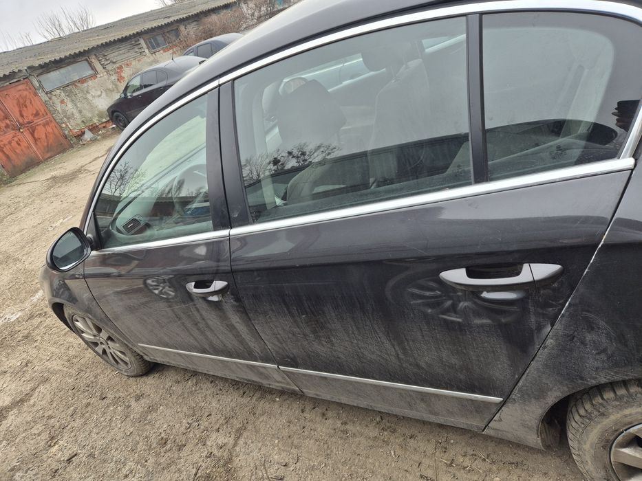 Vand bot complet Vw Passat B6 bara fata capota trager faruri aripi