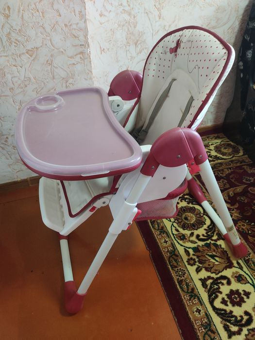 Продам детский стол