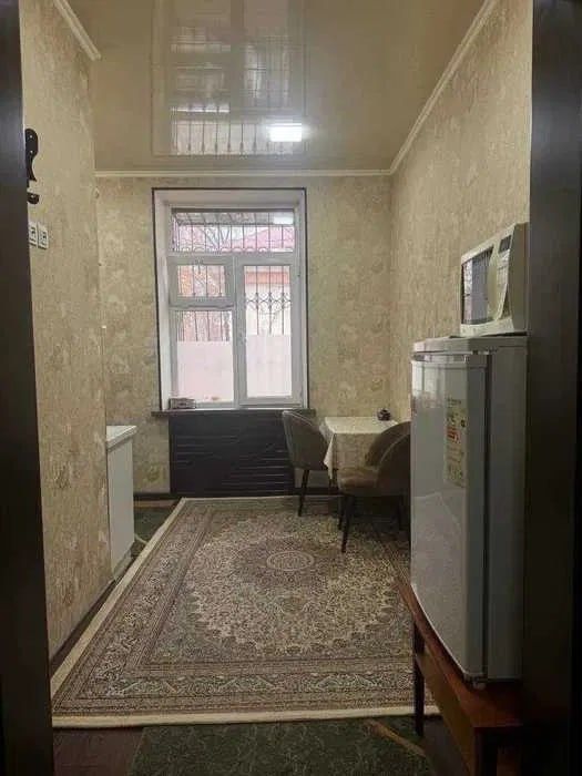 Продаётся Высокопатолочка Чиланзар 1 2в3/2/4