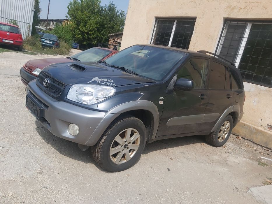 Тойота Рав 4 2005 г.116 к.с