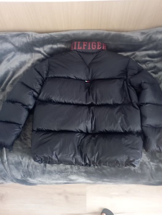 Яке Tommy Hilfiger XL