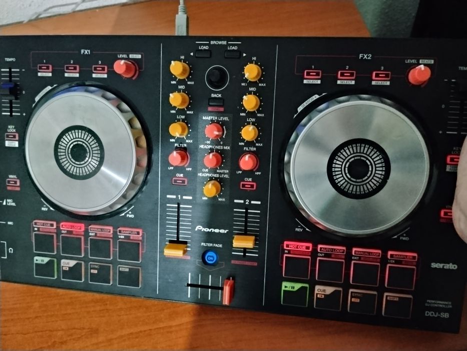 Controllere DDJ SB