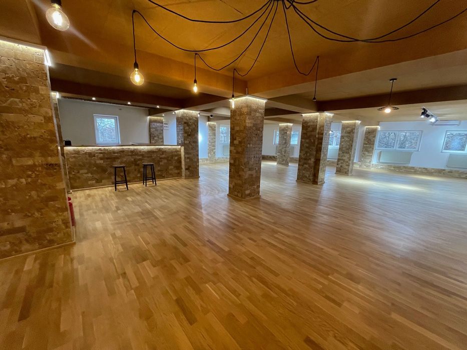 Inchiriez apartament in vila, 150mp pentru birouri, dr. Sarii 144