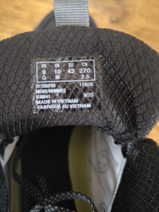 Маратонки Clarks